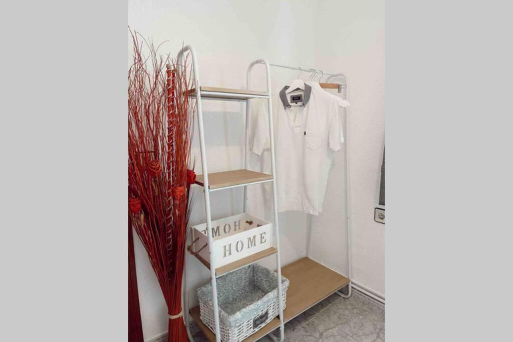 Calido Y Acogedor Apartamento, Ideal Para Familias サラマンカ エクステリア 写真