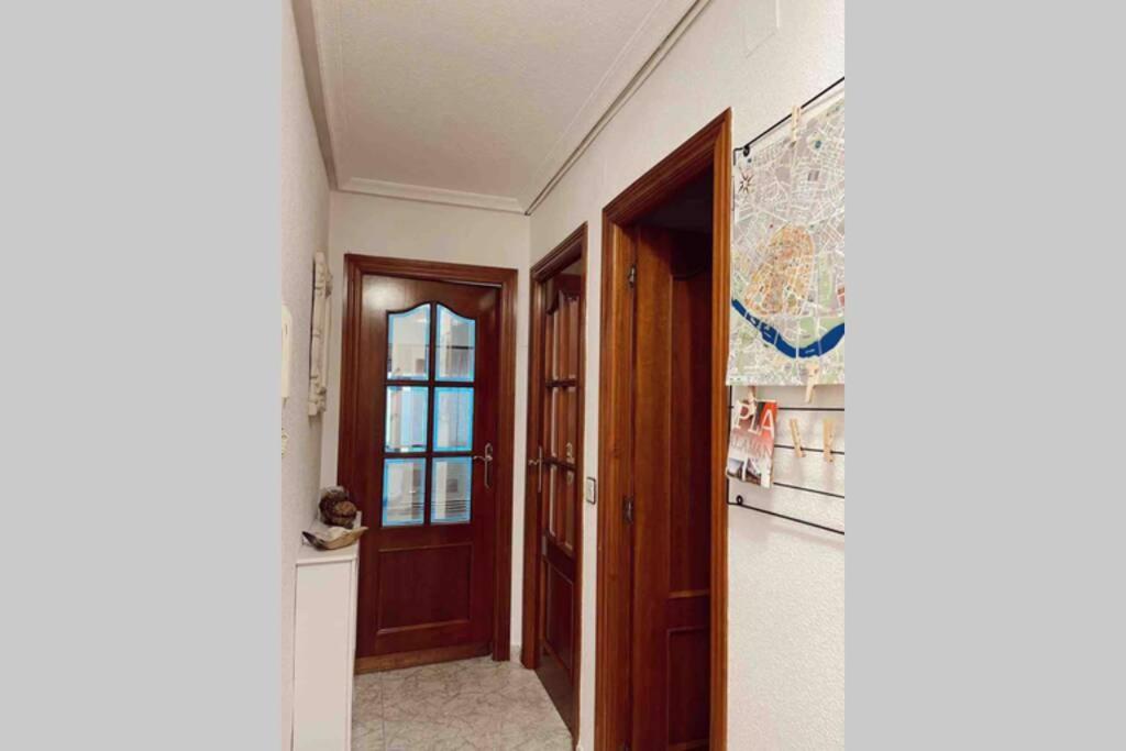 Calido Y Acogedor Apartamento, Ideal Para Familias サラマンカ エクステリア 写真